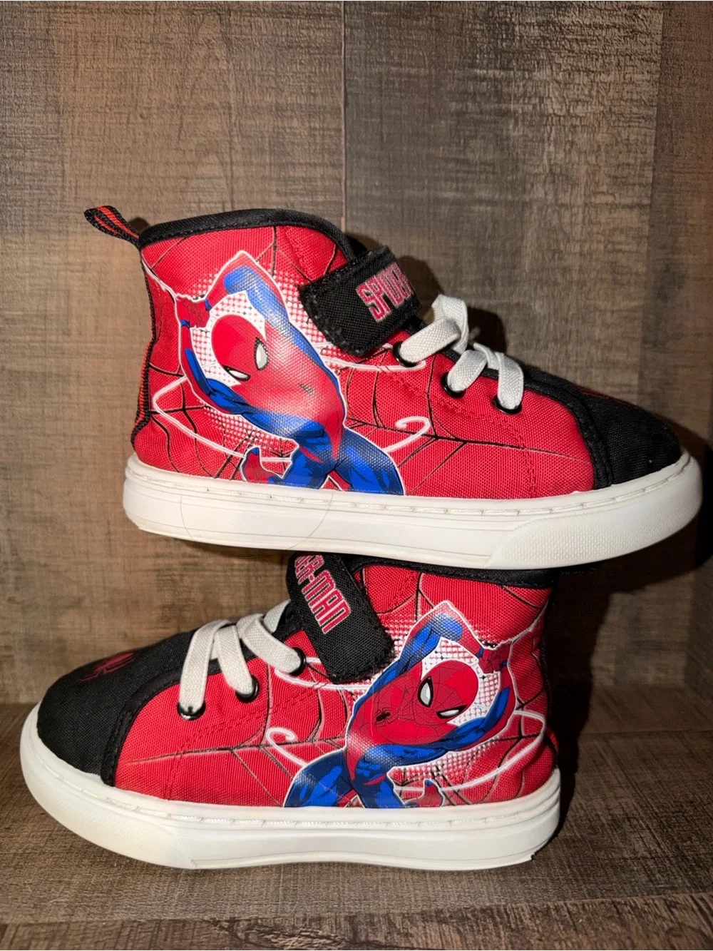 Marvel Spider-Man Hi-Top Sneakers Toddler US 10